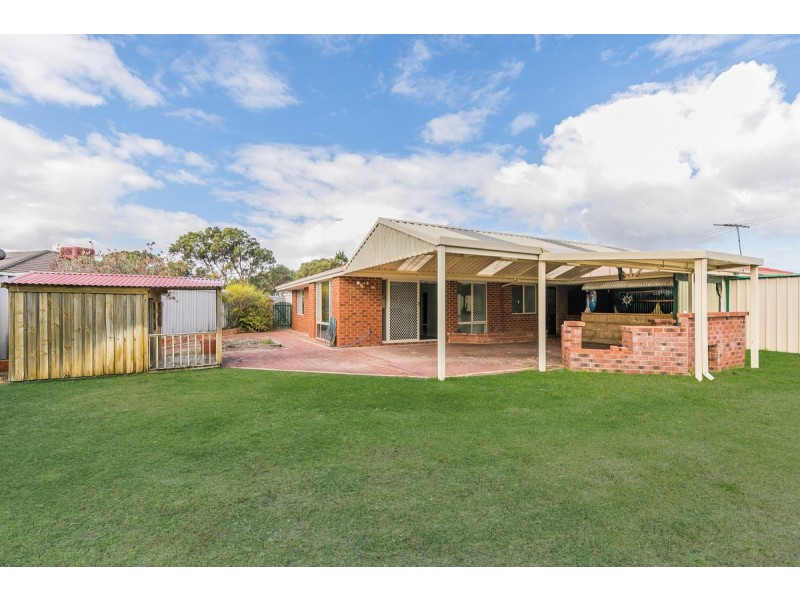 2 Kingsford Court, Port Kennedy WA 6172