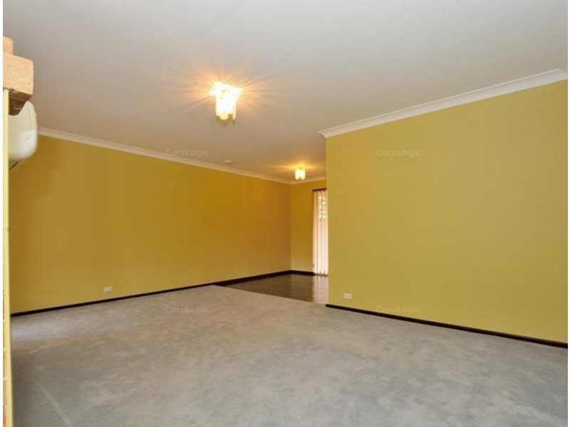 1/8 Chepstow Drive, Mandurah WA 6210