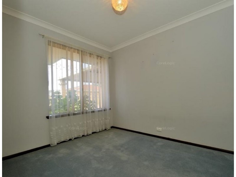 1/8 Chepstow Drive, Mandurah WA 6210