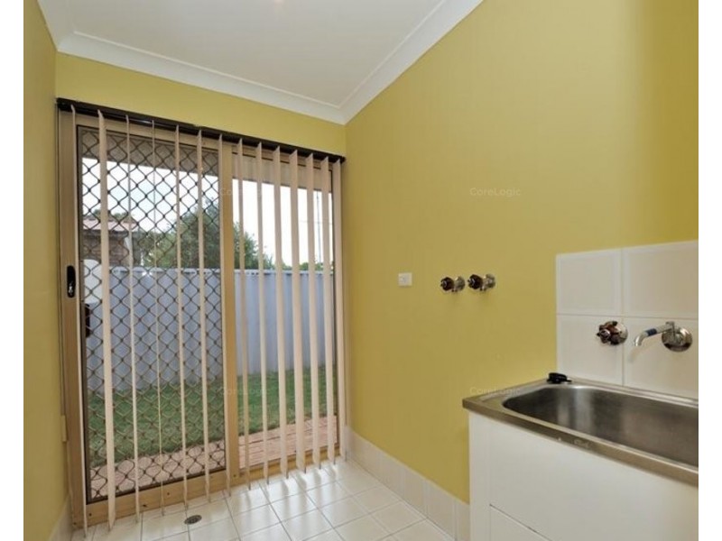 1/8 Chepstow Drive, Mandurah WA 6210