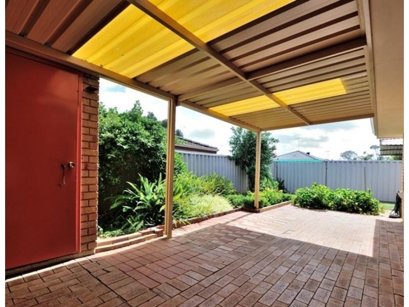 1/8 Chepstow Drive, Mandurah WA 6210