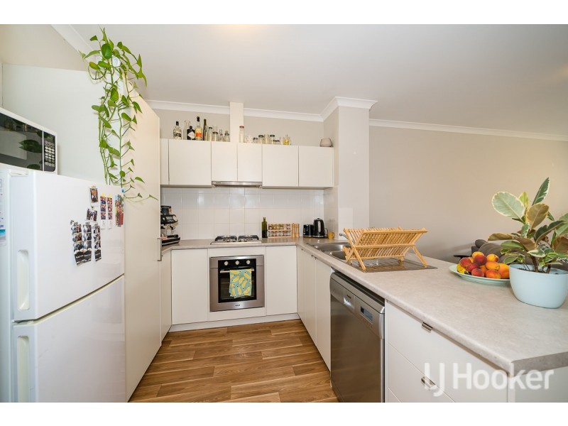 98 Kingscliff Drive, Golden Bay WA 6174