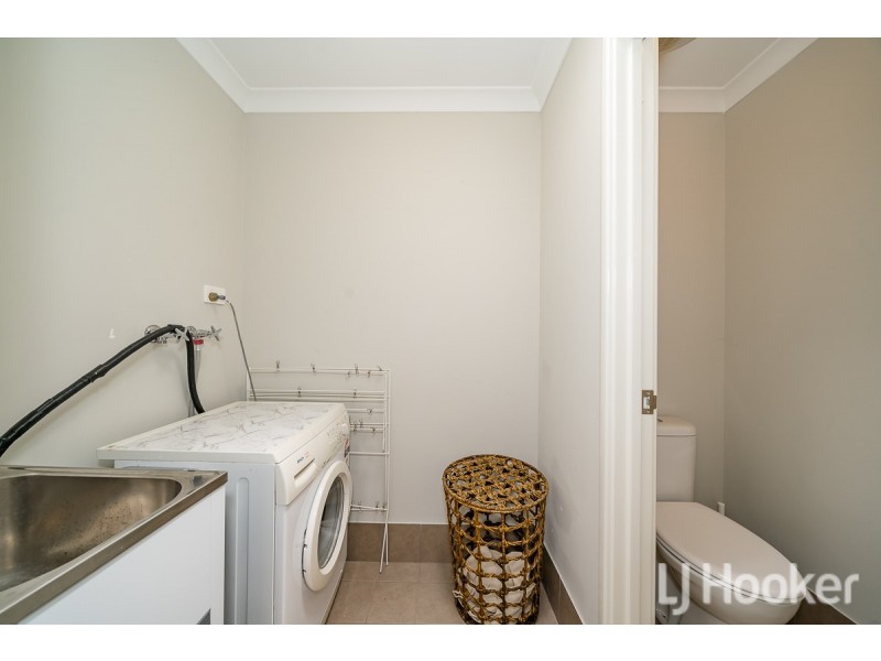 98 Kingscliff Drive, Golden Bay WA 6174