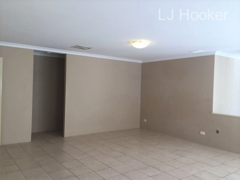 6 Freshwater Way, Secret Harbour WA 6173