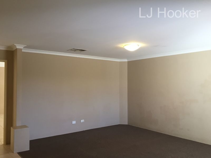 6 Freshwater Way, Secret Harbour WA 6173