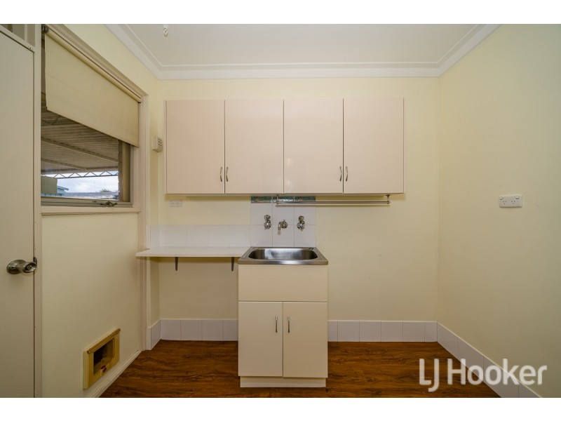 48 Lake Street, Rockingham WA 6168