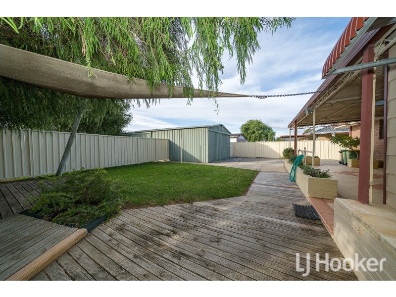 48 Lake Street, Rockingham WA 6168