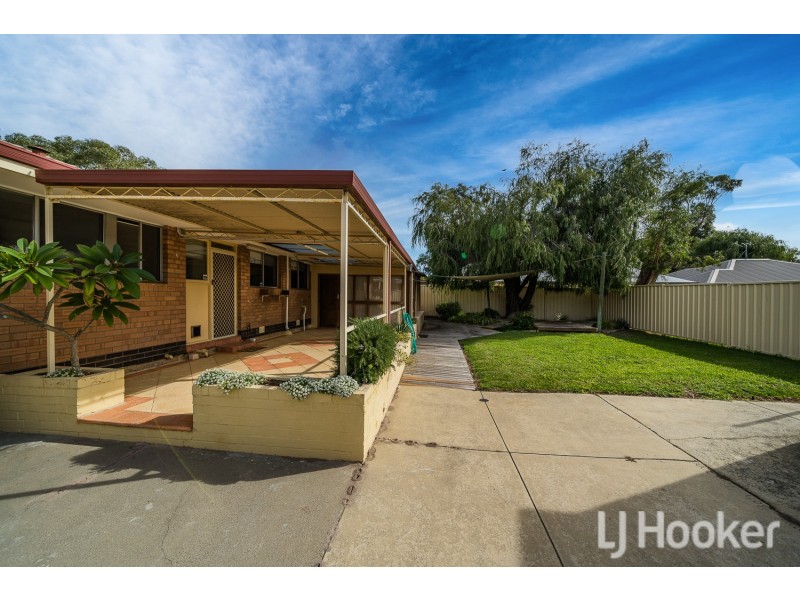 48 Lake Street, Rockingham WA 6168