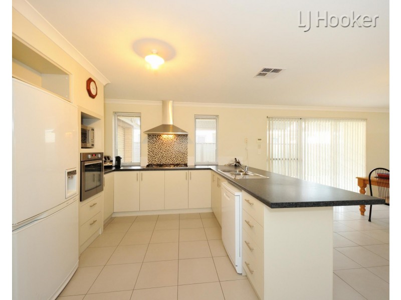 2 Muchea Vista, Baldivis WA 6171
