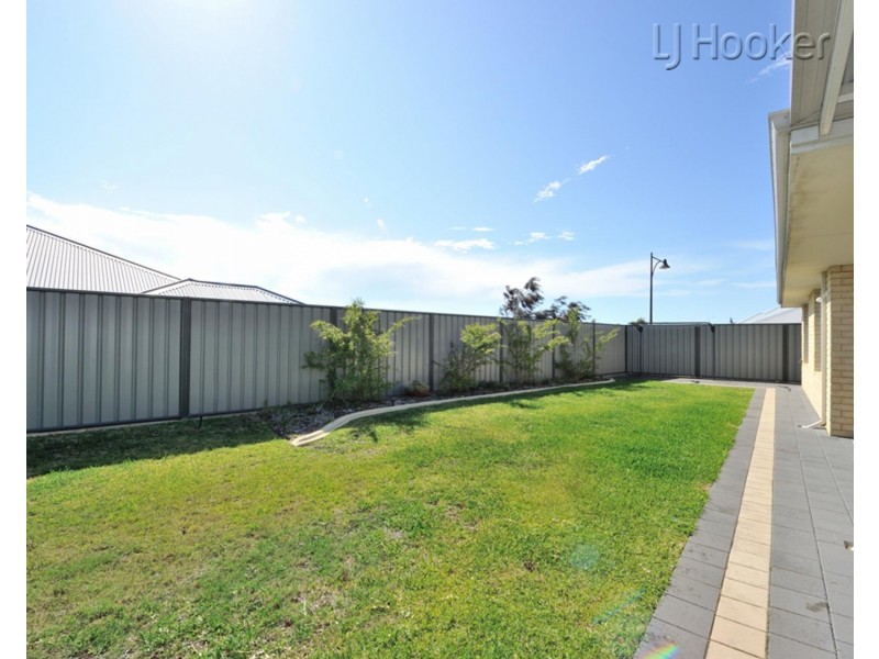 2 Muchea Vista, Baldivis WA 6171