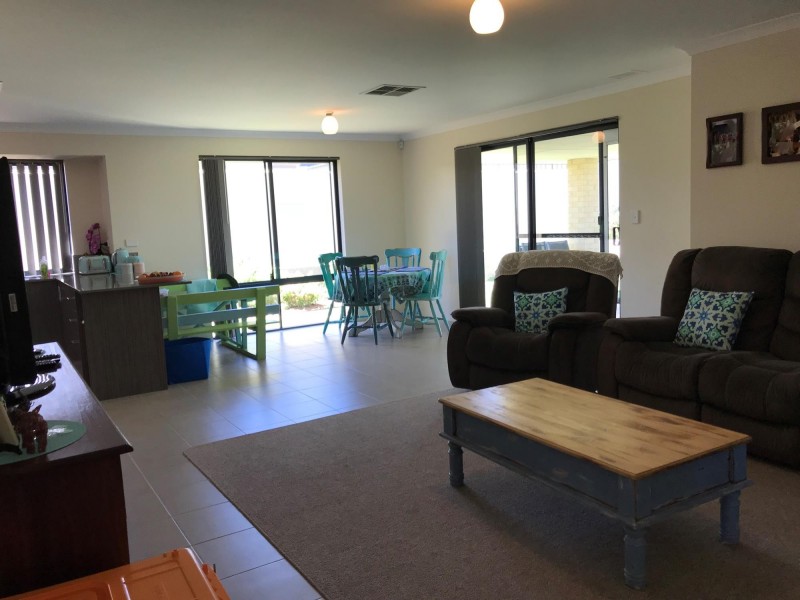 10 Bristlebird Approach, Baldivis WA 6171