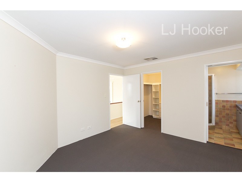 9 Montmartre Green, Port Kennedy WA 6172