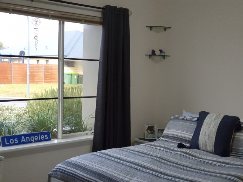 1/56 Westlinton Circle, Waikiki WA 6169