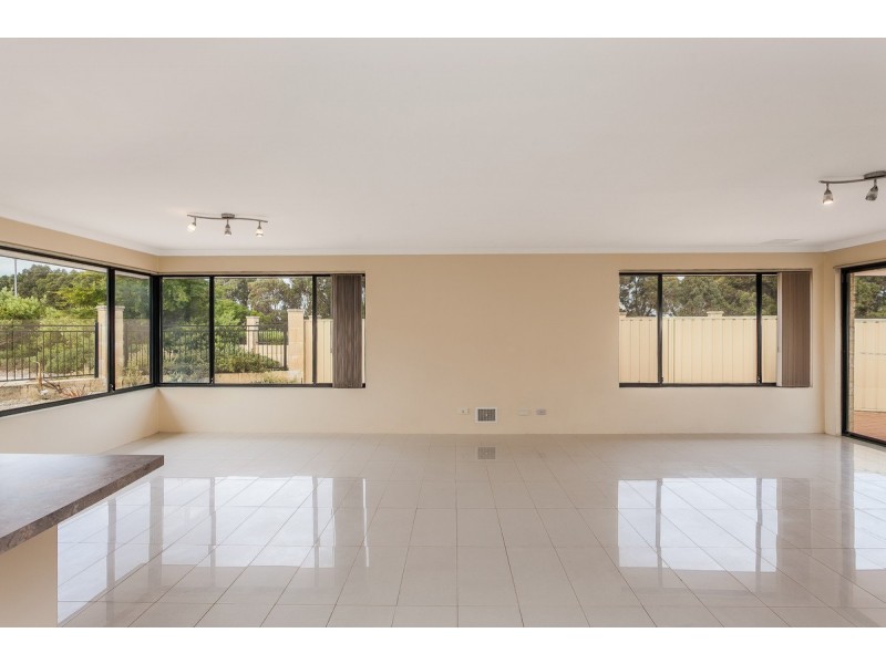 14 Cheney Loop, Secret Harbour WA 6173