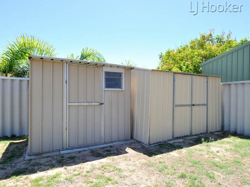 35 Mayflower Close, Port Kennedy WA 6172