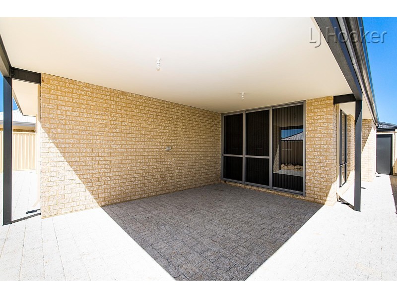 38 Dennis Retreat, Baldivis WA 6171