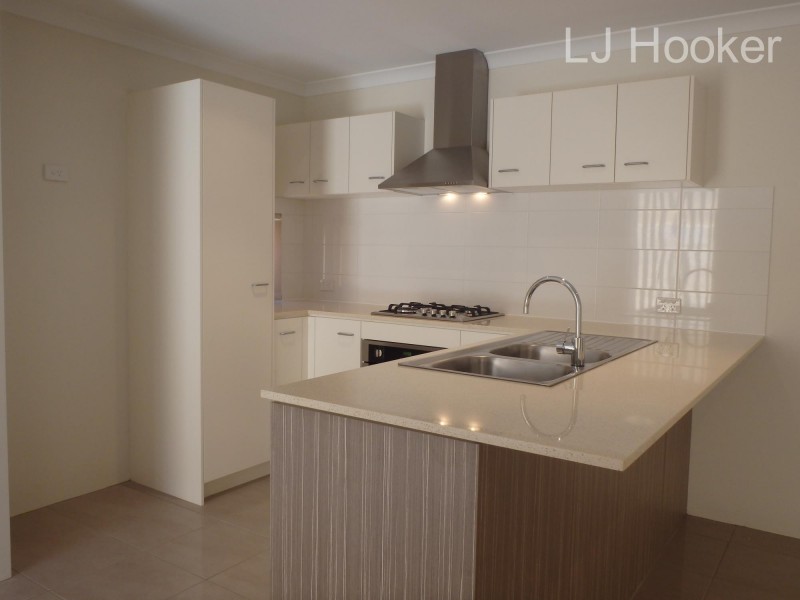 4/37 Maiden Way, Baldivis WA 6171