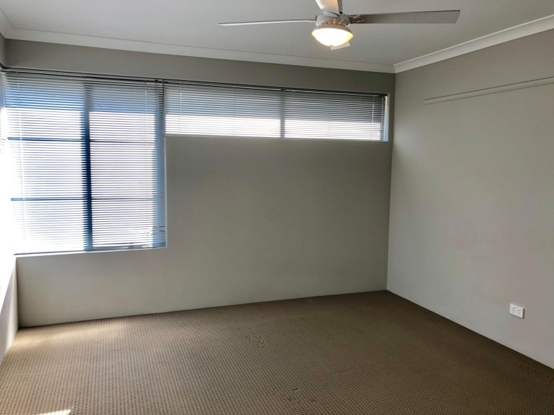 22 Jims Crescent, Secret Harbour WA 6173