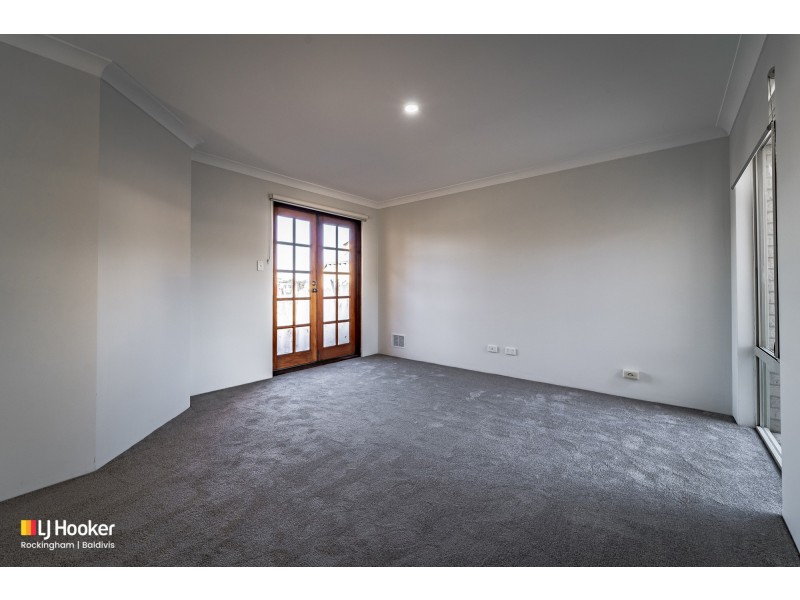 15 Cambernon Green, Port Kennedy WA 6172