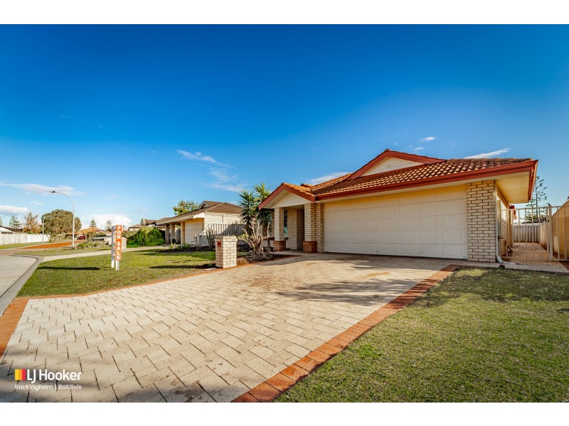 15 Cambernon Green, Port Kennedy WA 6172
