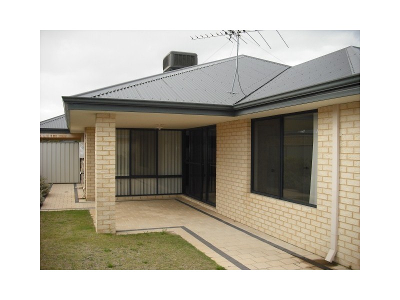 18 Voltaire Way, Secret Harbour WA 6173