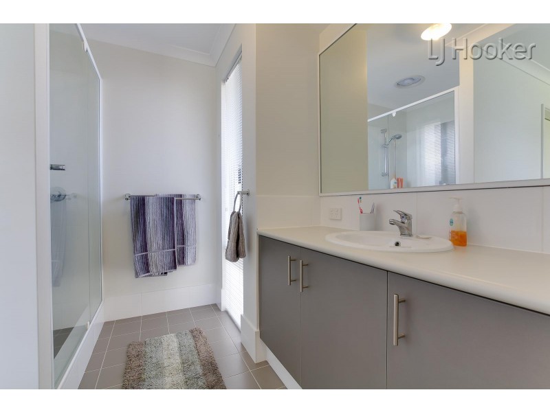 15 Copenhagen Street, Baldivis WA 6171