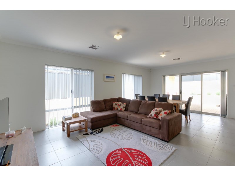 15 Copenhagen Street, Baldivis WA 6171