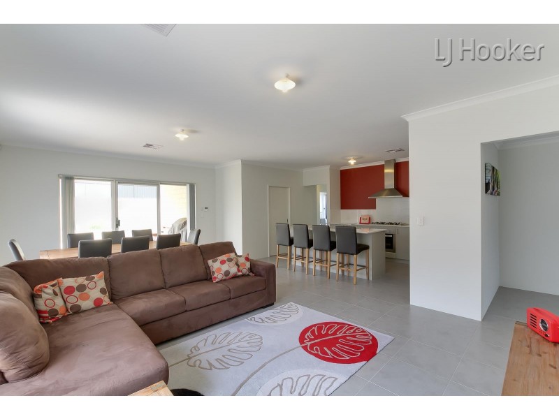 15 Copenhagen Street, Baldivis WA 6171