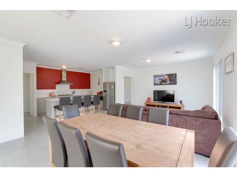 15 Copenhagen Street, Baldivis WA 6171