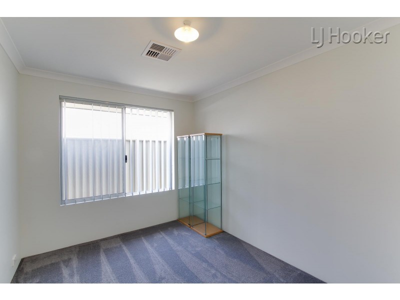 15 Copenhagen Street, Baldivis WA 6171