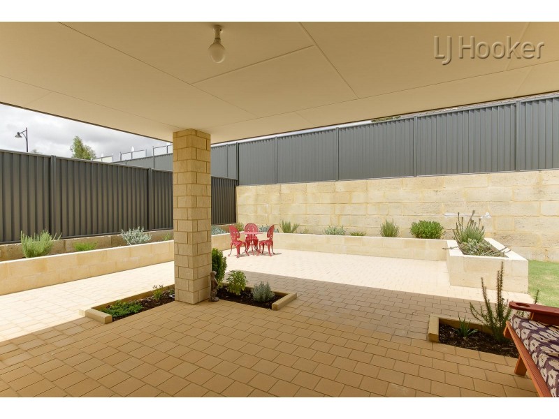 15 Copenhagen Street, Baldivis WA 6171