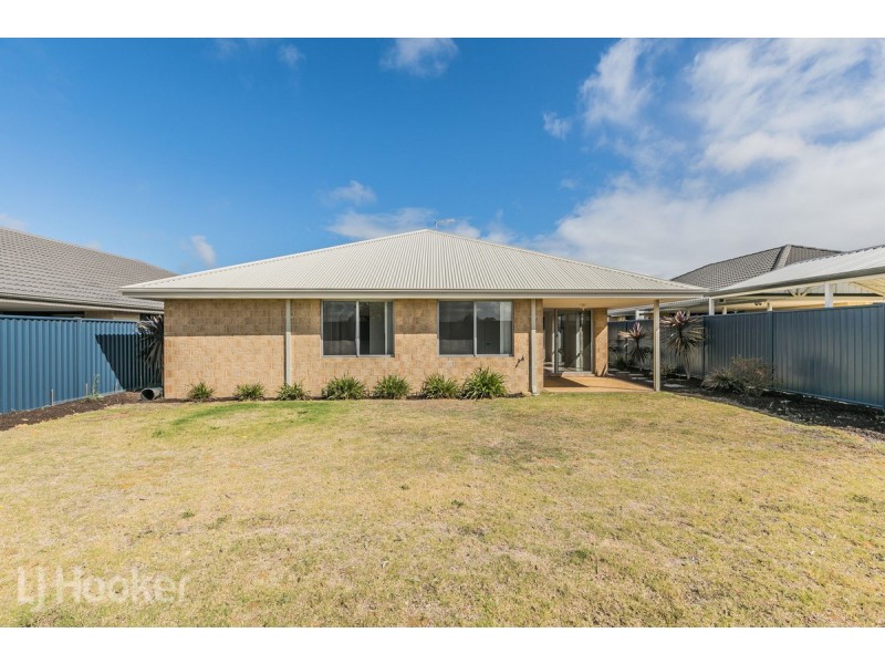 18 Tallowood Avenue, Baldivis WA 6171