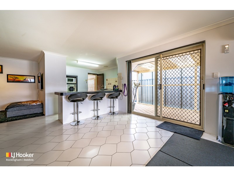 3 Traine Close, Waikiki WA 6169
