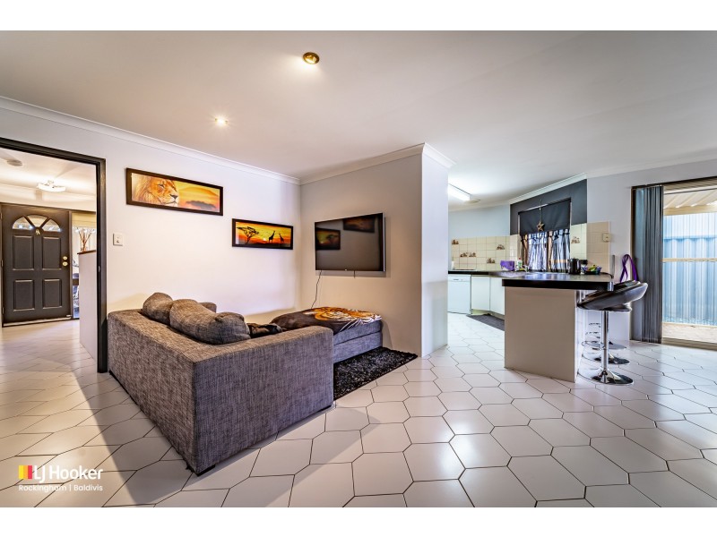 3 Traine Close, Waikiki WA 6169