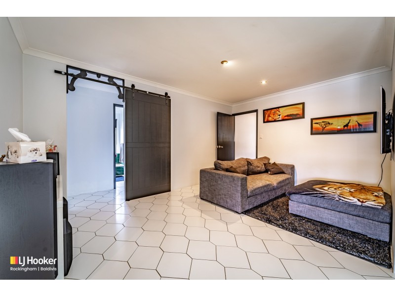 3 Traine Close, Waikiki WA 6169