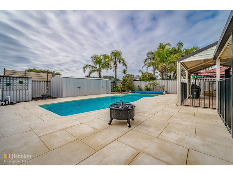 3 Traine Close, Waikiki WA 6169