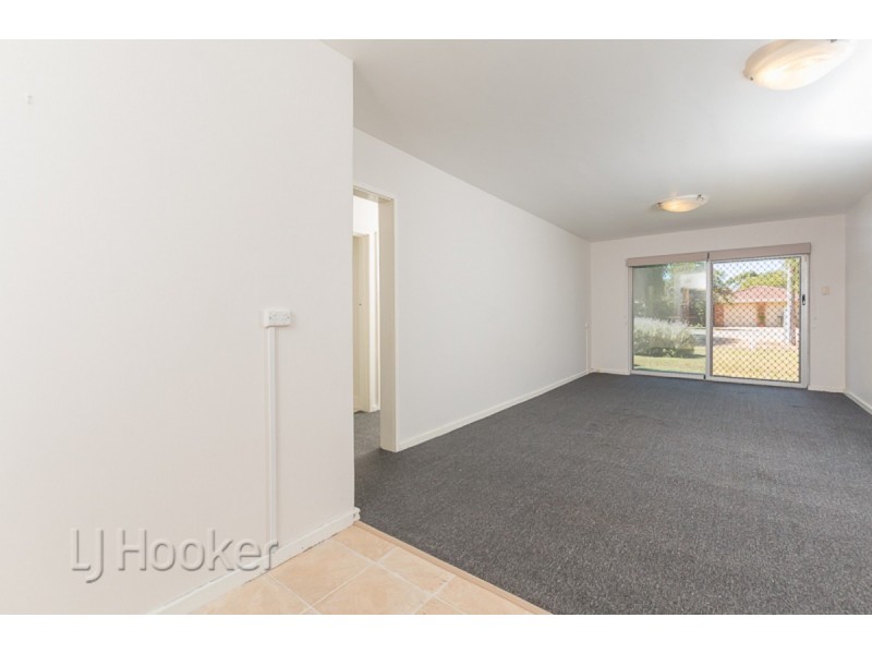 4/4 Minchinson Street, Shoalwater WA 6169