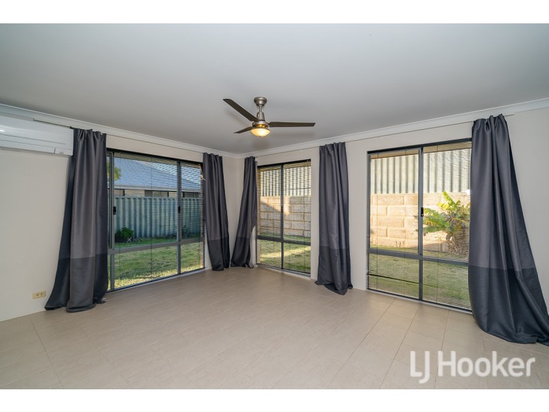 42 Clearwater Way, Singleton WA 6175