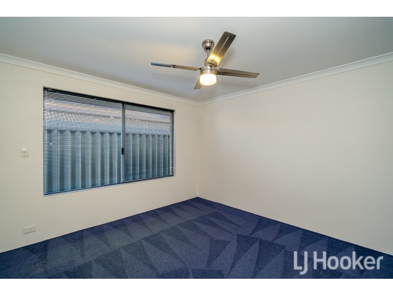 42 Clearwater Way, Singleton WA 6175