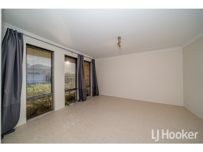 42 Clearwater Way, Singleton WA 6175