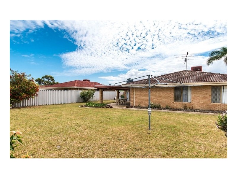 13 Woodbridge Drive, Cooloongup WA 6168