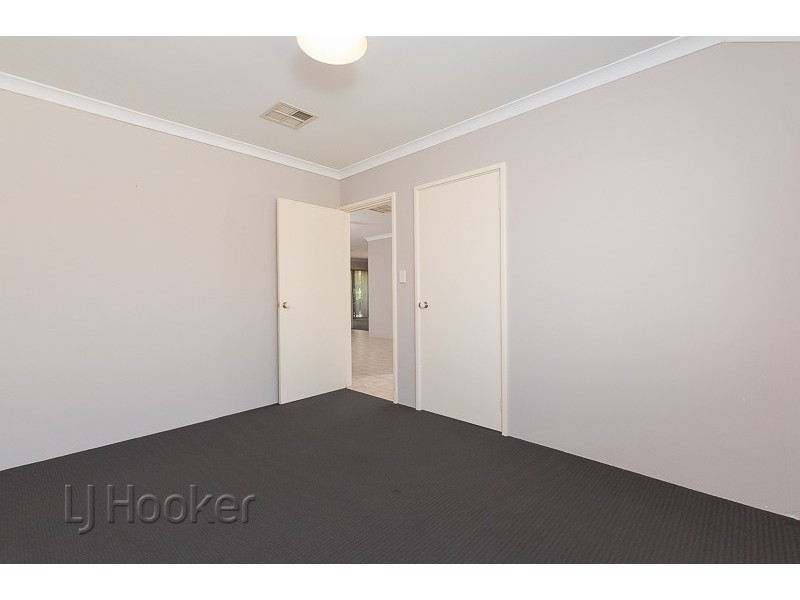 4 Carpentaria Drive, Port Kennedy WA 6172