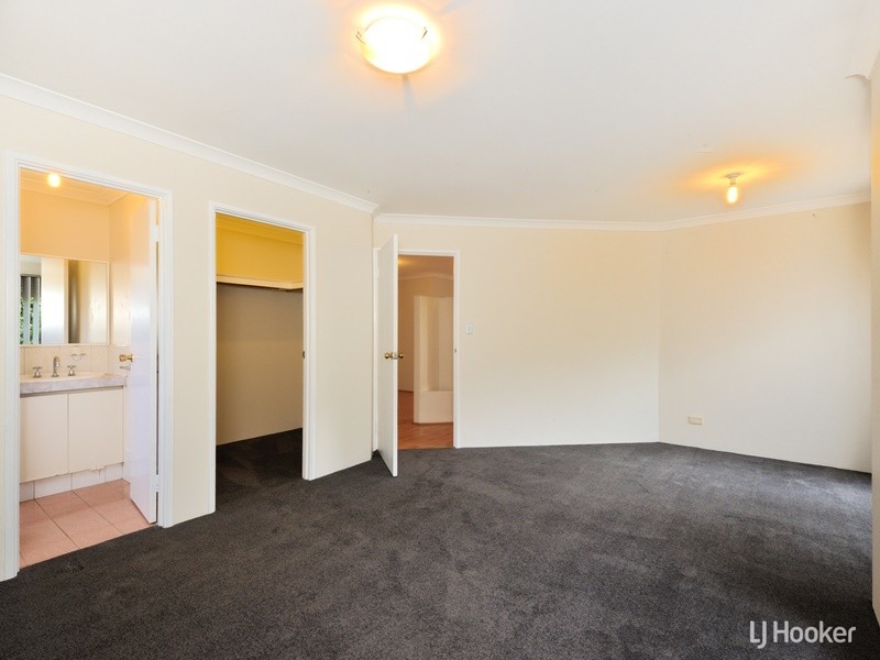 10 Porto Novo Mews, Secret Harbour WA 6173