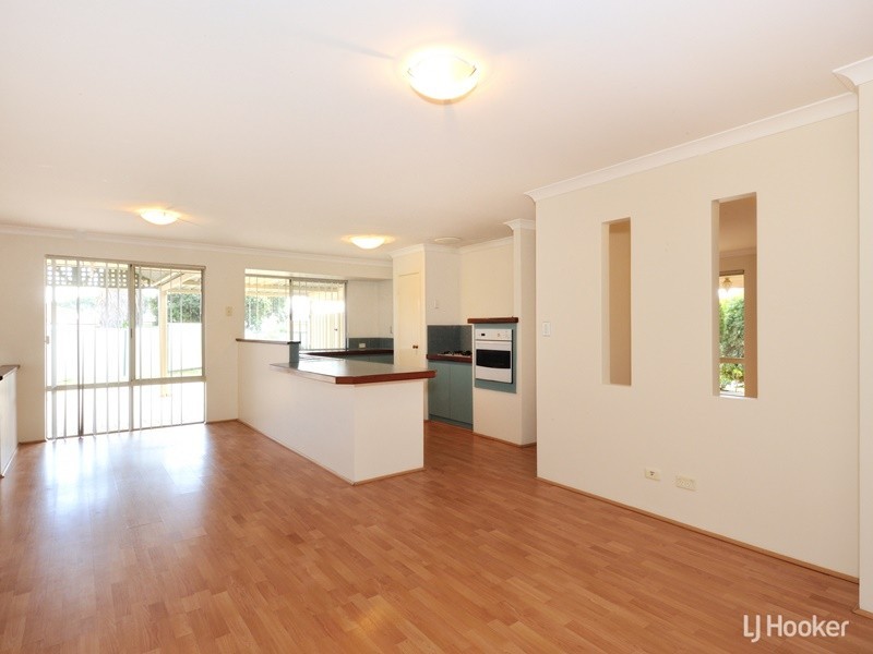 10 Porto Novo Mews, Secret Harbour WA 6173