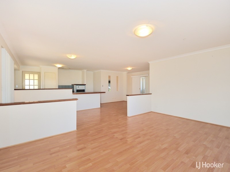 10 Porto Novo Mews, Secret Harbour WA 6173