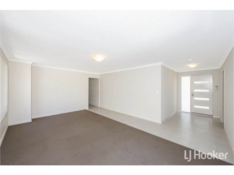 9 D’Arcole Turn, Secret Harbour WA 6173