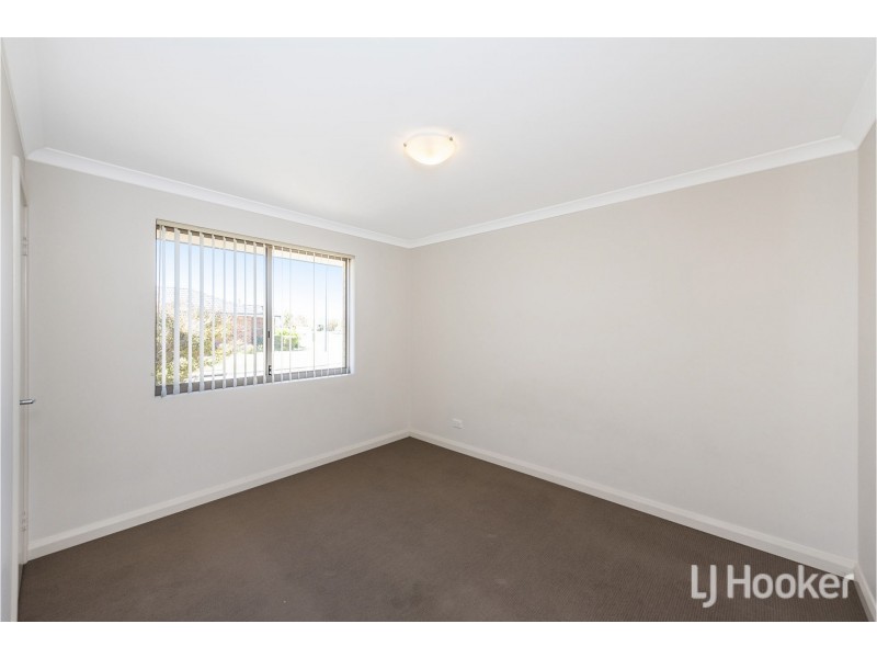 9 D’Arcole Turn, Secret Harbour WA 6173