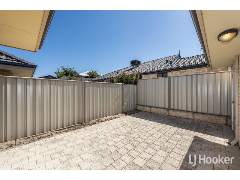 9 D’Arcole Turn, Secret Harbour WA 6173