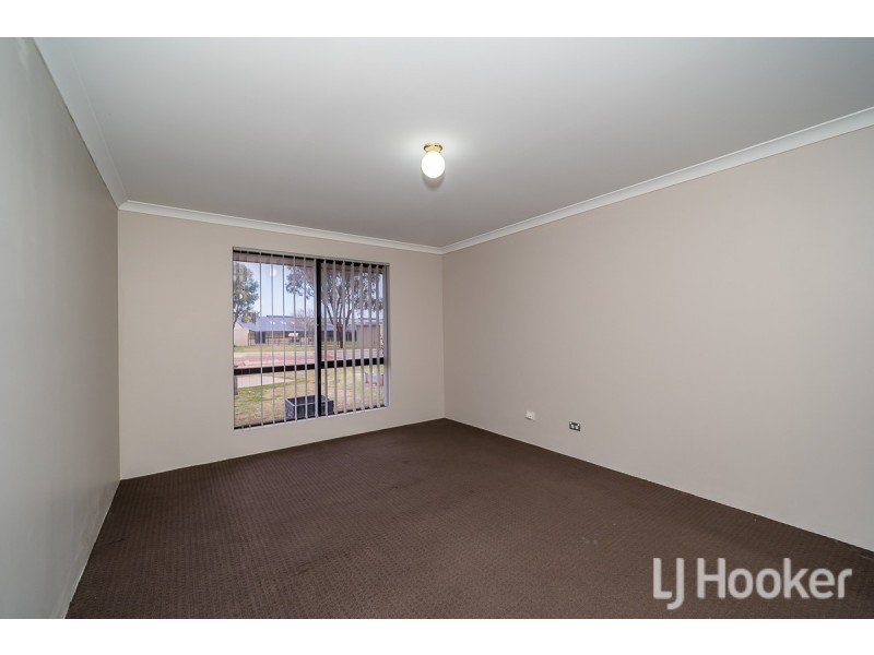 21 Arnside Bend, Waikiki WA 6169