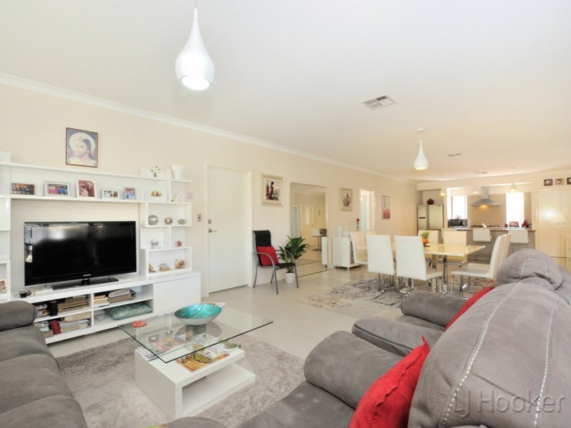 3 Orly Cove, Port Kennedy WA 6172